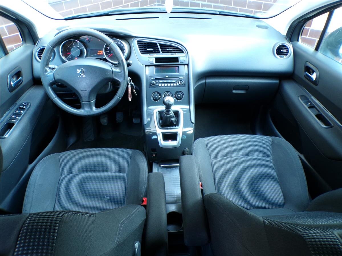 Peugeot 5008 Kombi 1,6 l 115 kw