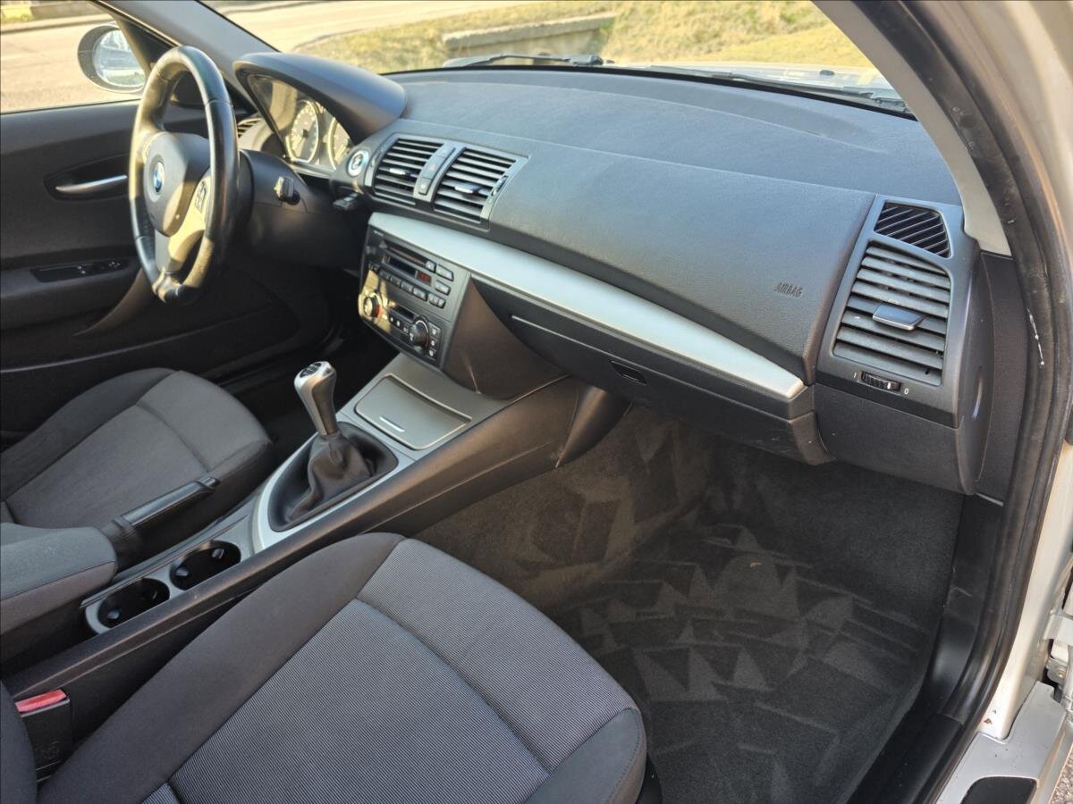 BMW Řada 1 Hatchback 2,0 l 90 kw