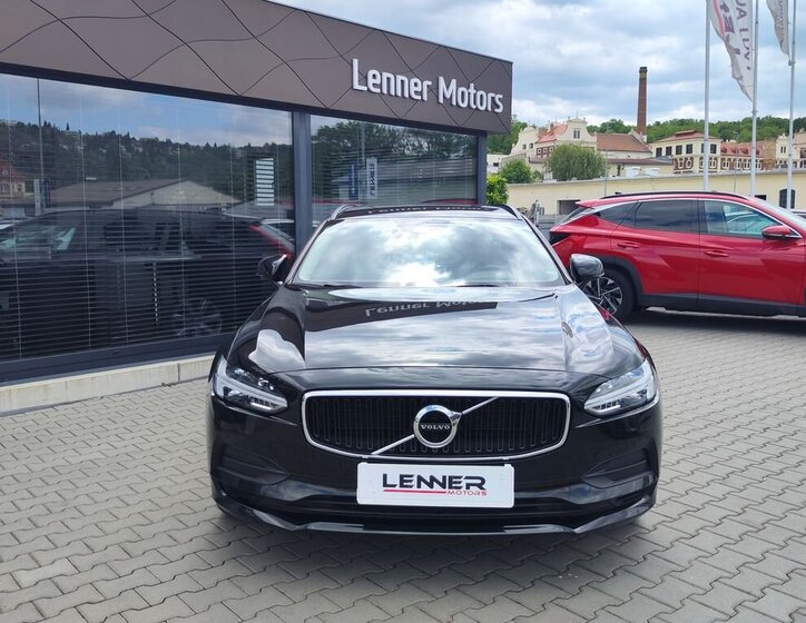 Volvo V90 Kombi 2,0 l 110 kw