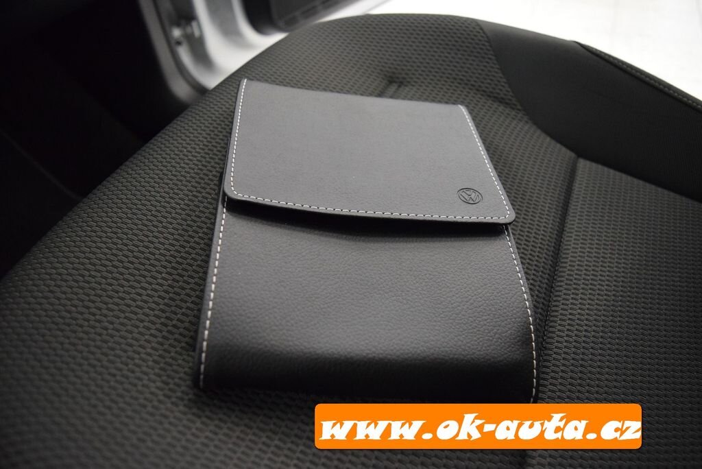 Volkswagen Golf Kombi 1,6 l 85 kw