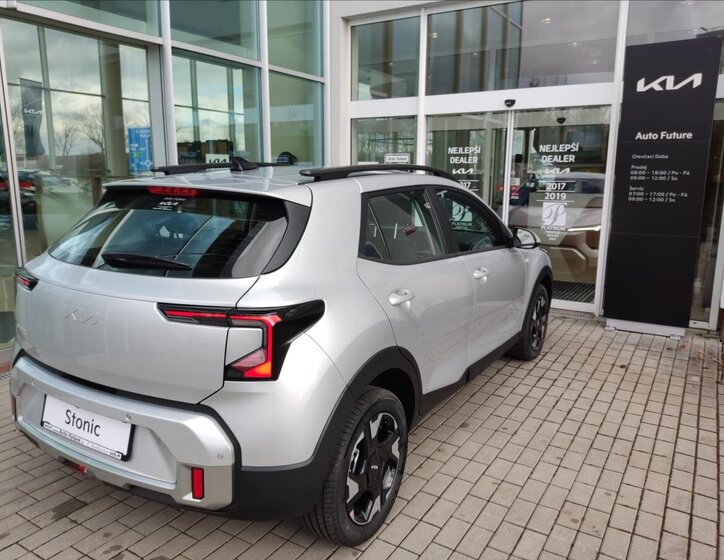 KIA Stonic CUV / Crossover 0,0 0