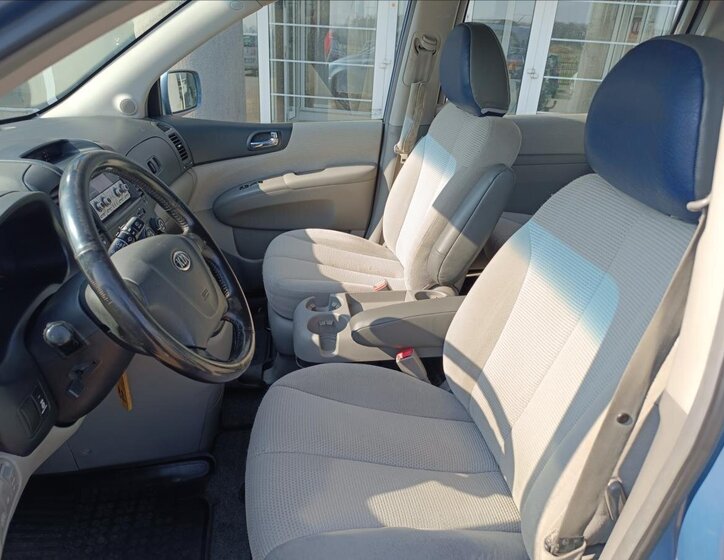 KIA Carnival MPV 2,9 l 136 kw