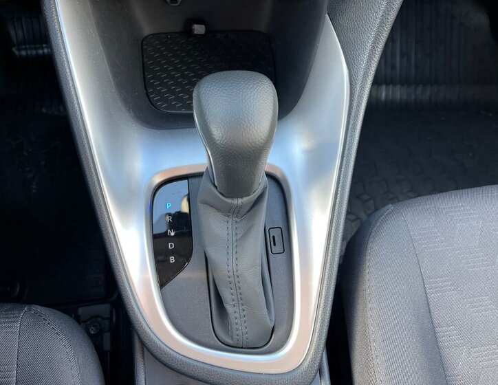 Toyota Yaris Hatchback 1,5 l 68 kw