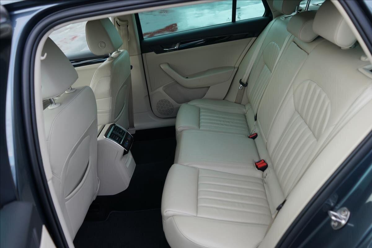 Škoda Superb Kombi 2,0 l 140 kw