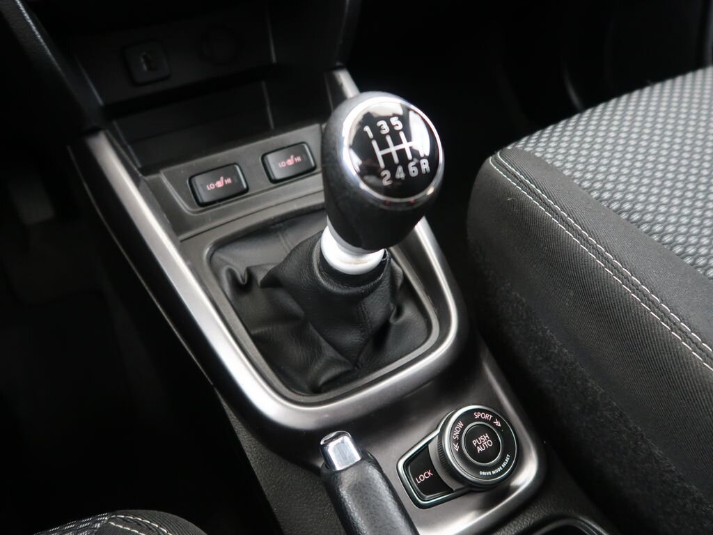 Suzuki Vitara SUV / Terénní 1,4 l 95 kw