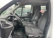 Ford Tourneo Custom 8