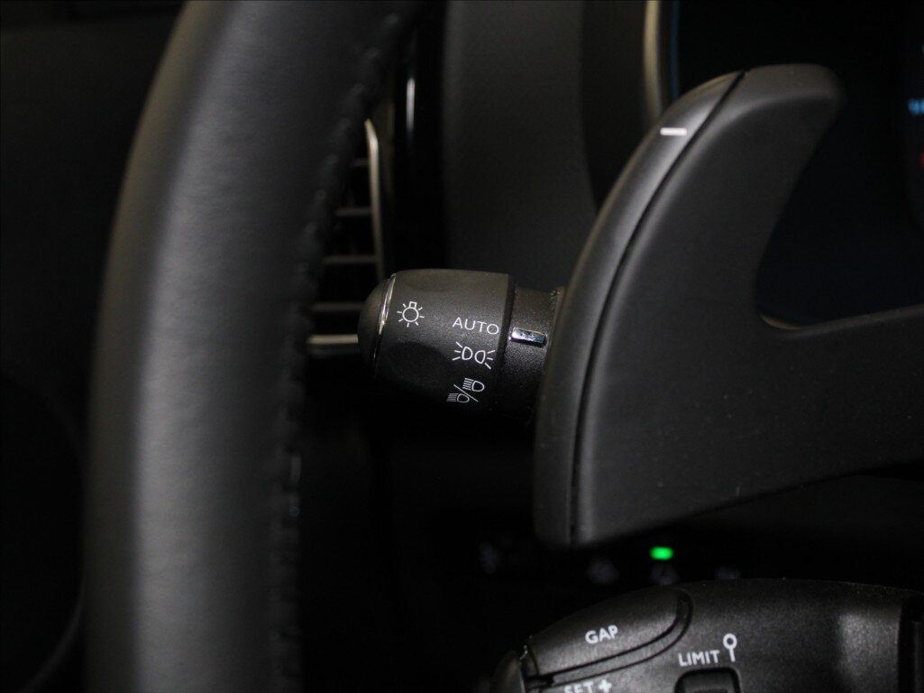 Citroën C5 Aircross SUV 1,6 l 165 kw