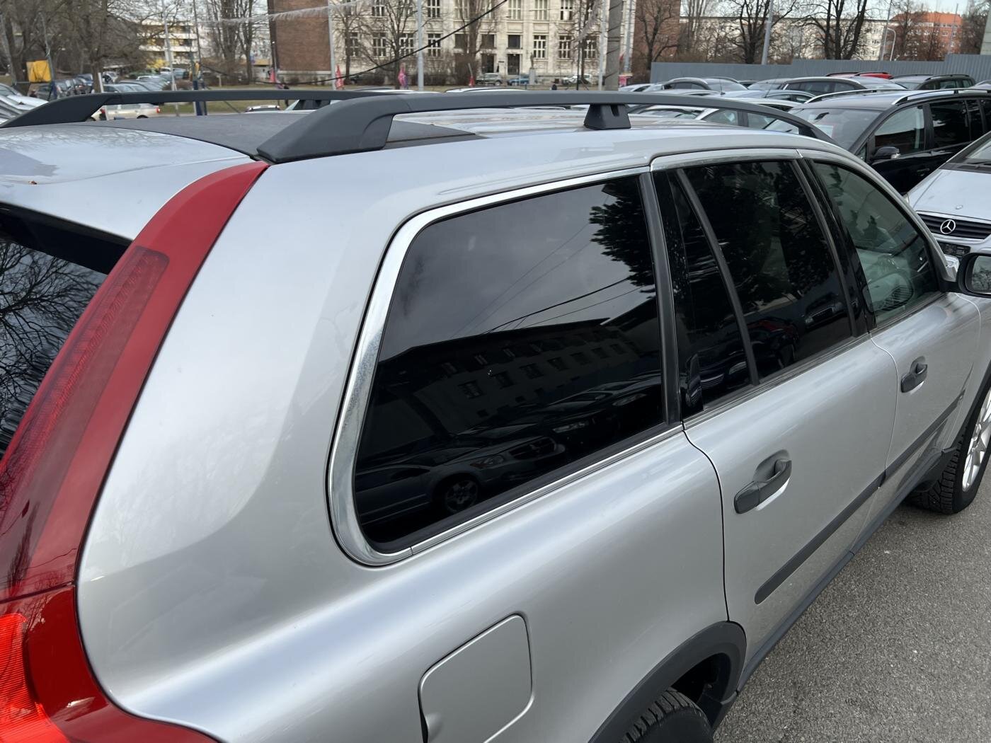 Volvo XC90 SUV / Terénní 2,4 l 120 kw