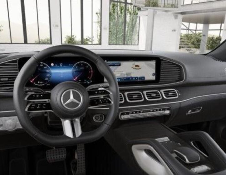 Mercedes-Benz GLS SUV 3,0 l 270 kw