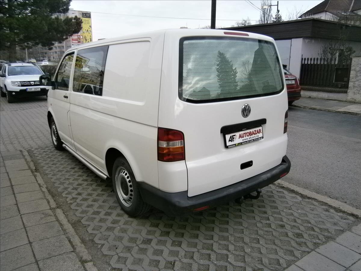 Volkswagen Transporter Kombi 1,9 l 63 kw