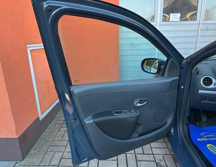 Renault Clio Kombi 1,1 l 76 kw