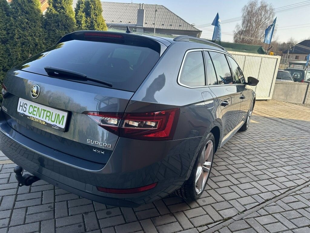 Škoda Superb Kombi 2,0 l 140 kw