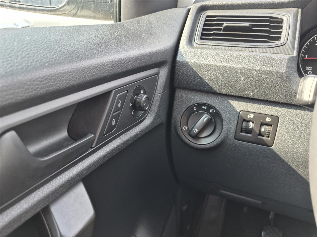 Volkswagen Caddy Ostatní 2,0 l 75 kw