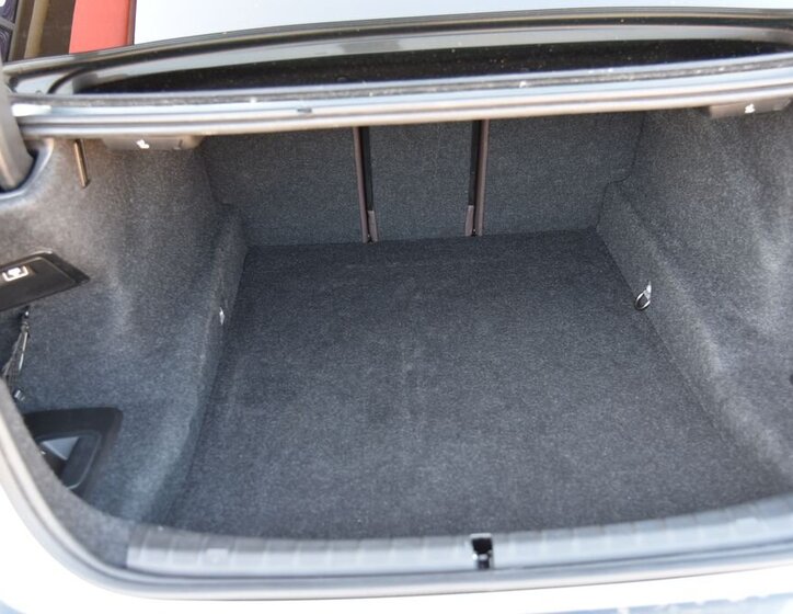 BMW Řada 5 Sedan / Limuzína 4,4 l 340 kw