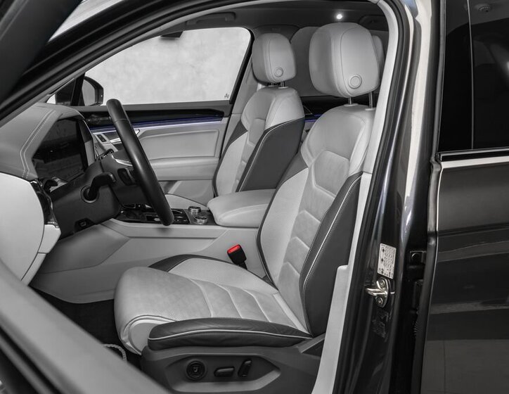 Volkswagen Touareg SUV 4,0 l 310 kw