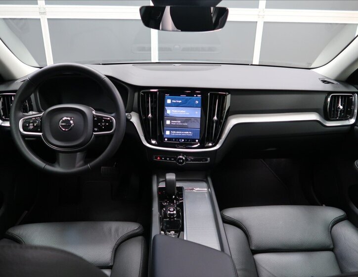 Volvo V60 Kombi 2,0 l 145 kw