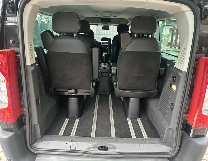 Citroën Jumpy VAN-Minibus 2,0 l 120 kw