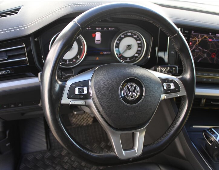 Volkswagen Touareg SUV / Terénní 3,0 l 170 kw