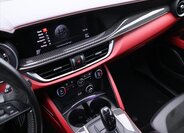 Alfa Romeo Stelvio SUV / Terénní 2,9 l 375 kw