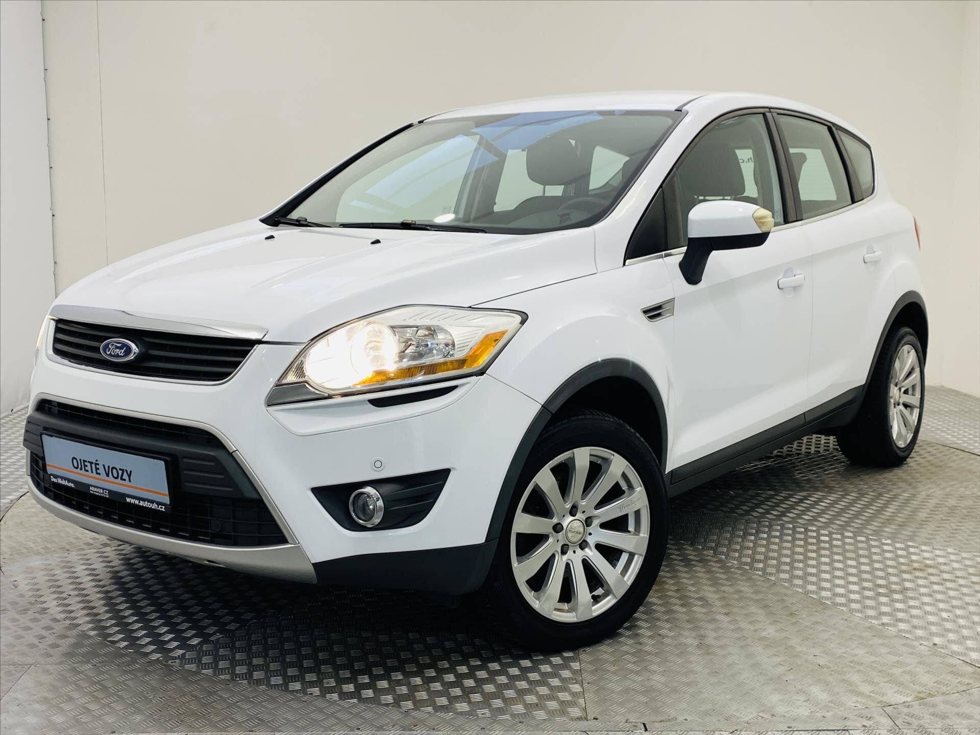 Ford Kuga SUV / Terénní 2,0 l 103 kw
