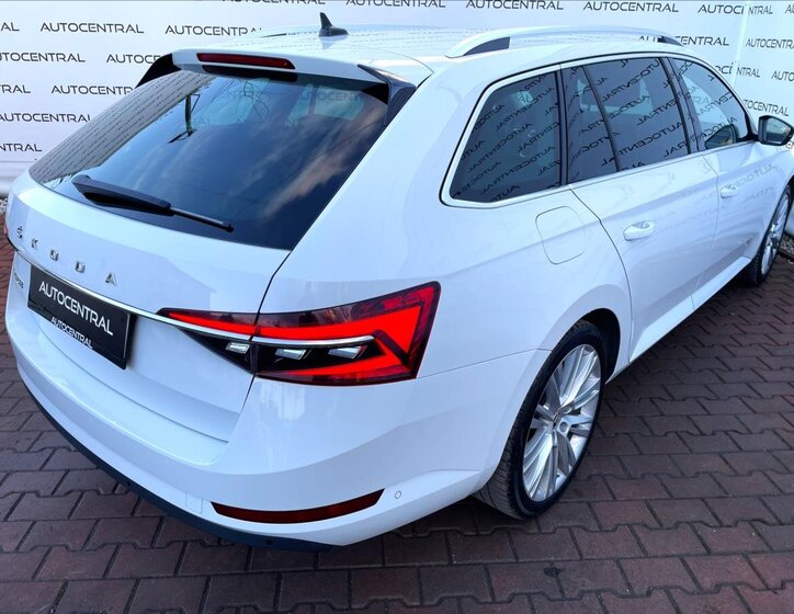 Škoda Superb Kombi 2,0 l 147 kw
