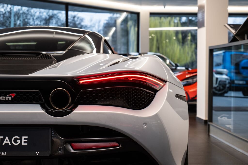McLaren 720S Kupé 4,0 l 530 kw