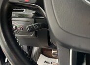 Volkswagen Touareg 9