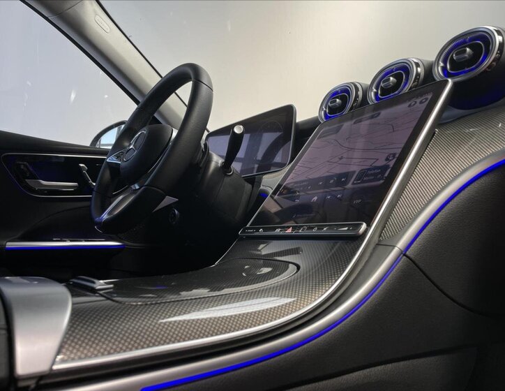 Mercedes-Benz Třídy C Sedan 1,5 l 150 kw