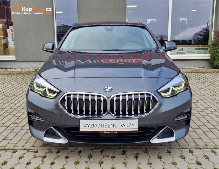 BMW Řada 2 Sedan / Limuzína 2,0 l 110 kw