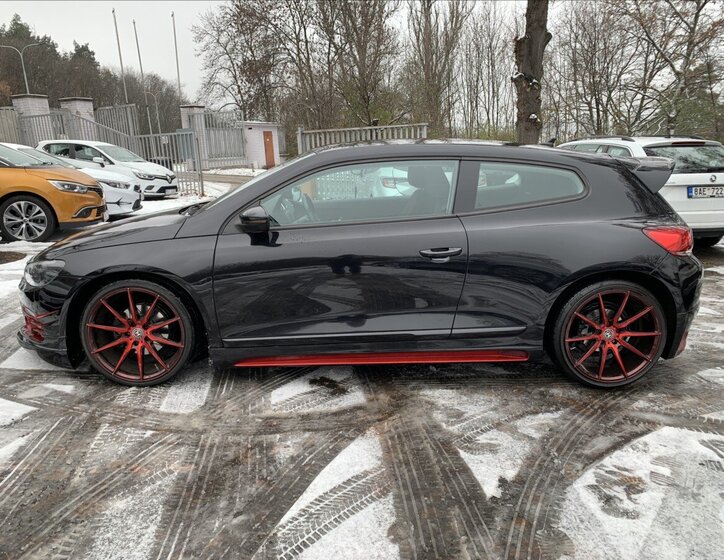 Volkswagen Scirocco 5