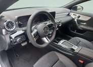 Mercedes-Benz CLA Sedan / Limuzína 1,5 l 120 kw