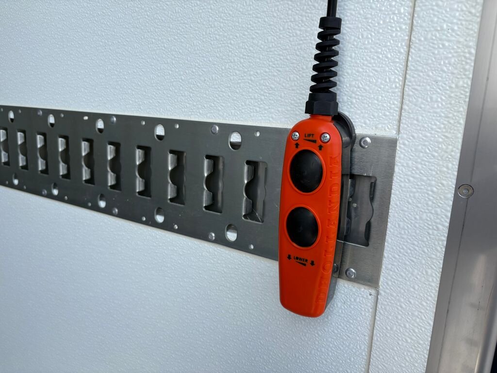 Ostatní Ostatní Ostatní 7,7 l 188 kw