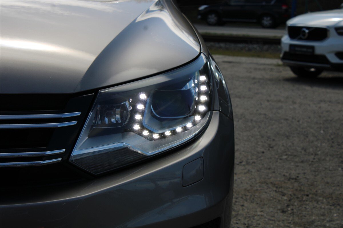 Volkswagen Tiguan SUV / Terénní 2,0 l 103 kw