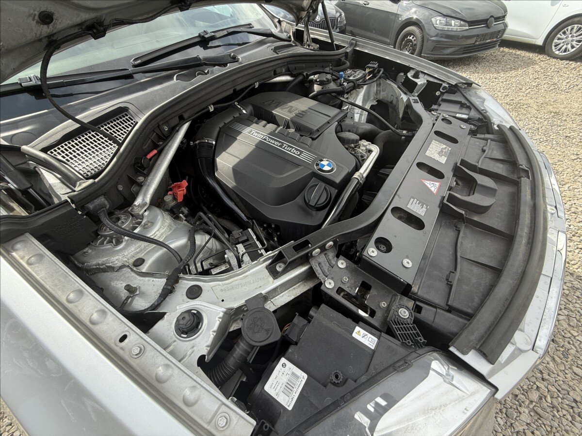 BMW X3 SUV / Terénní 3,0 l 225 kw