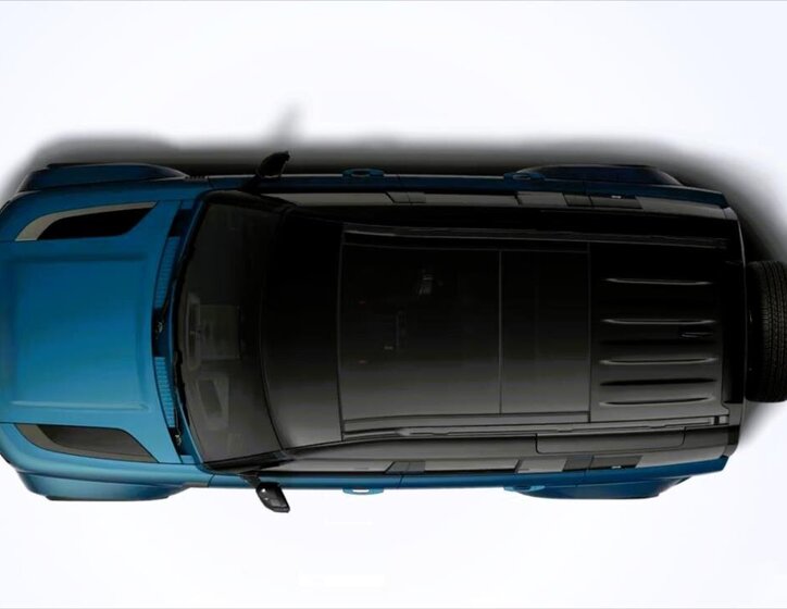 Land Rover Defender SUV / Terénní 4,4 l 467 kw