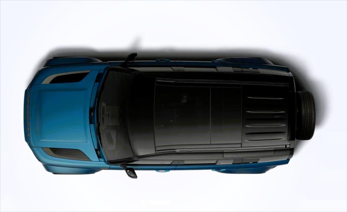 Land Rover Defender SUV / Terénní 4,4 l 467 kw