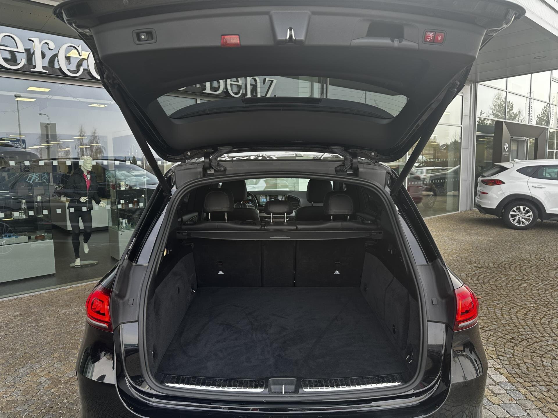 Mercedes-Benz GLE SUV / Terénní 2,0 l 143 kw