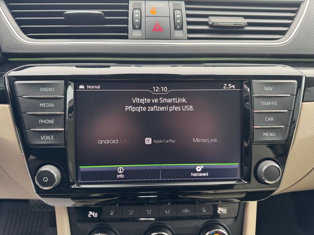 Škoda Superb Kombi 1,8 l 132 kw