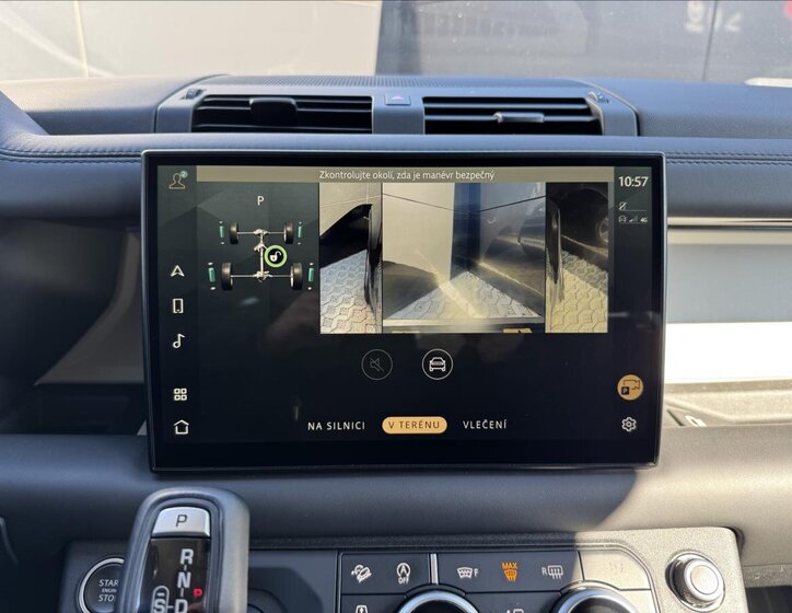 Land Rover Defender SUV / Terénní 3,0 l 294 kw