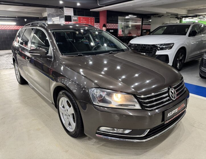 Volkswagen Passat Kombi 2,0 l 103 kw