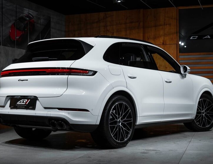 Porsche Cayenne 31
