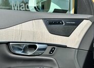 Volvo XC90 SUV 2,0 l 173 kw