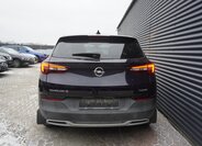 Opel Grandland X SUV 1,2 l 96 kw