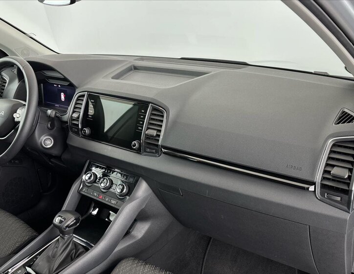 Škoda Karoq SUV / Terénní 1,5 l 110 kw