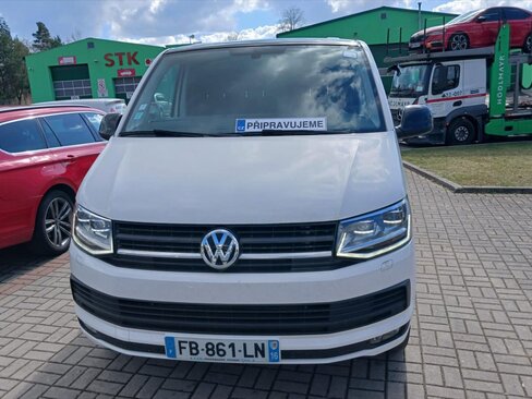 Volkswagen Transporter Skříň 2,0 l 110 kw
