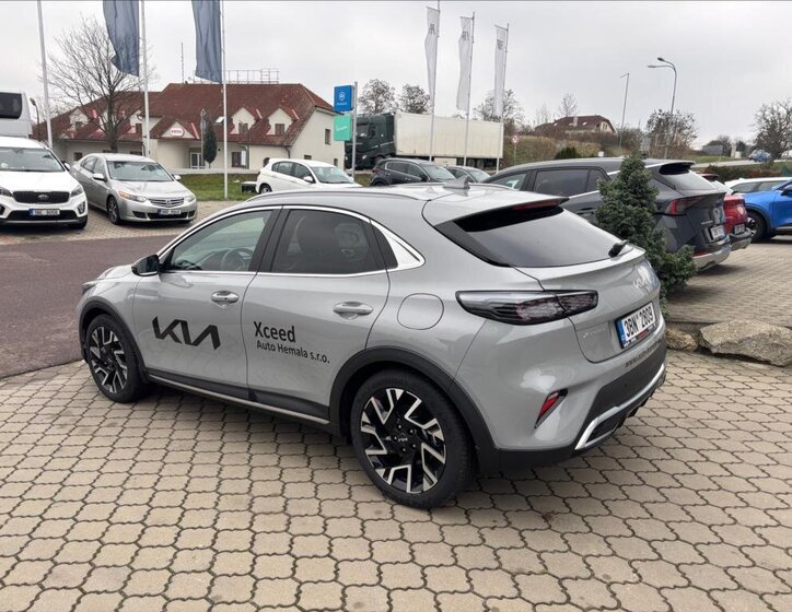 KIA XCeed 4