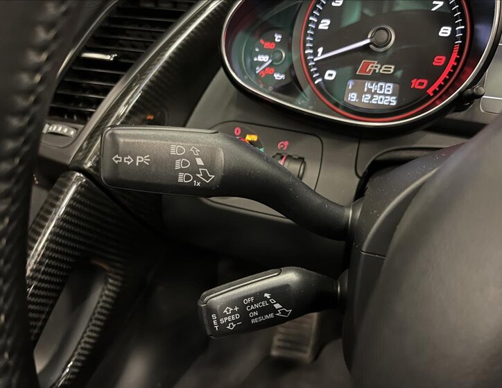 Audi R8 Kabriolet 5,2 l 386 kw