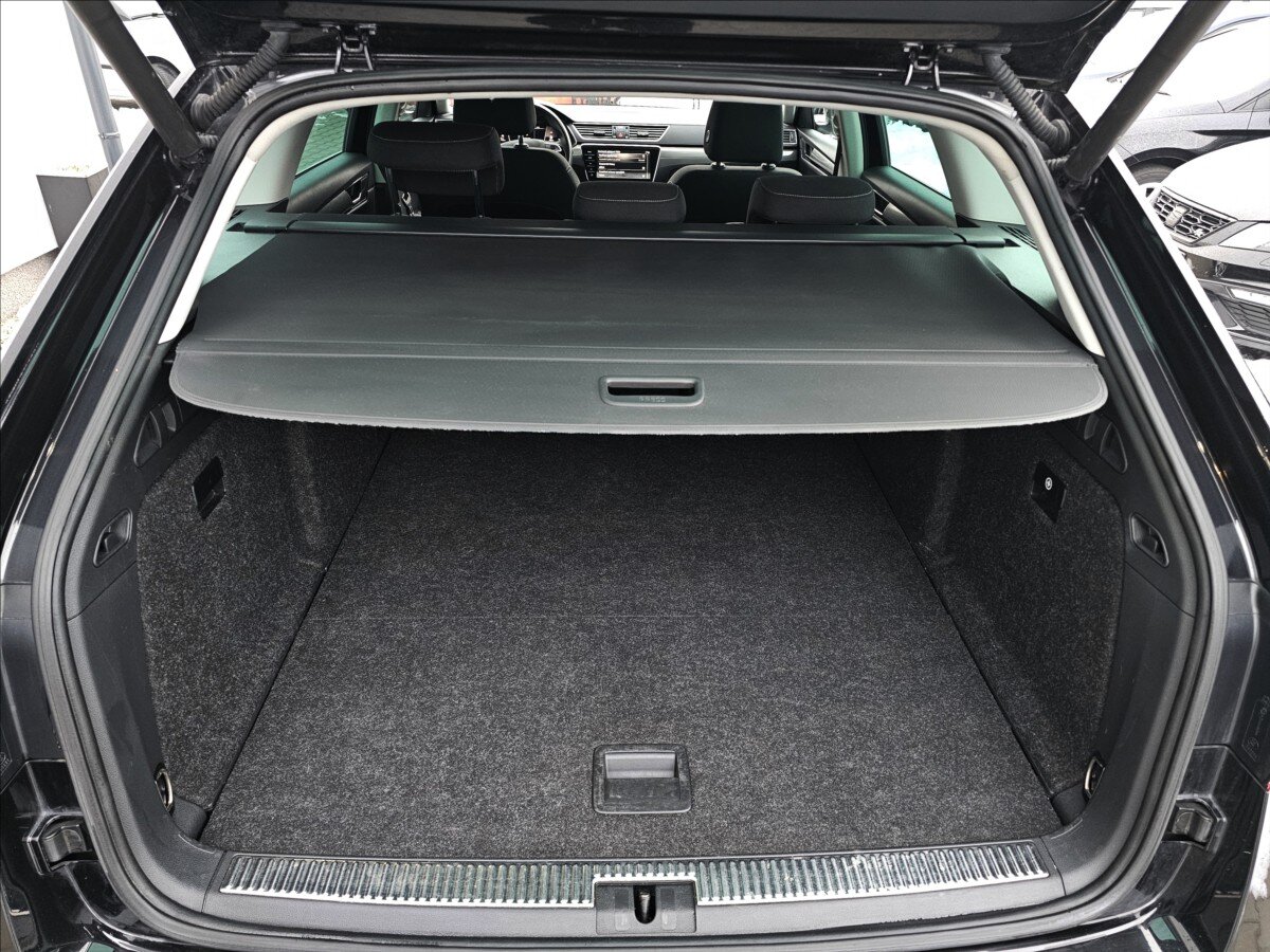 Škoda Superb Kombi 2,0 l 110 kw