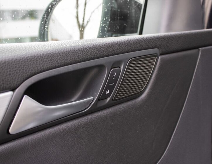 Volkswagen Sharan MPV 2,0 l 103 kw