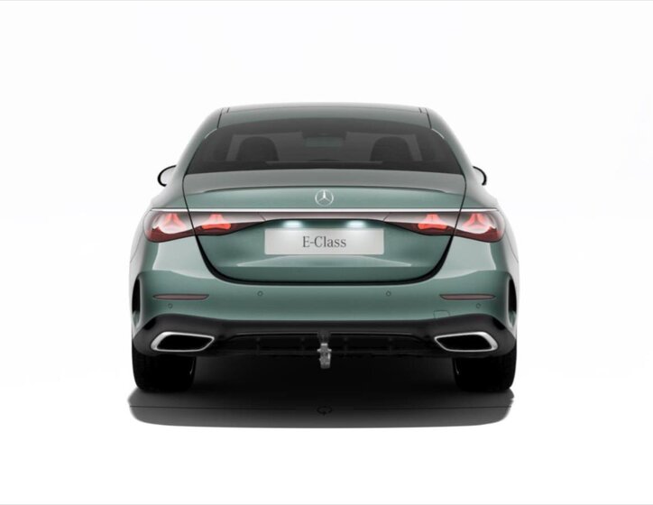 Mercedes-Benz Třídy E Sedan / Limuzína 3,0 l 270 kw